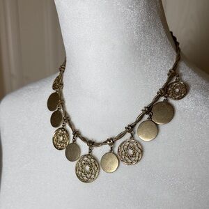 Gold Tone Fashion Statement Necklace.